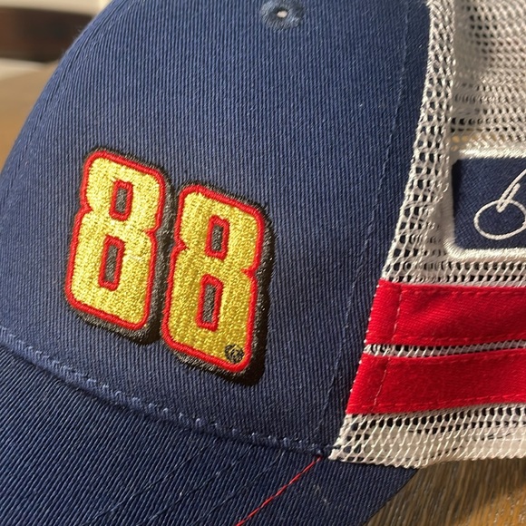 Dale Jr number 88 Valvoline racing cap/hat - Picture 6 of 6